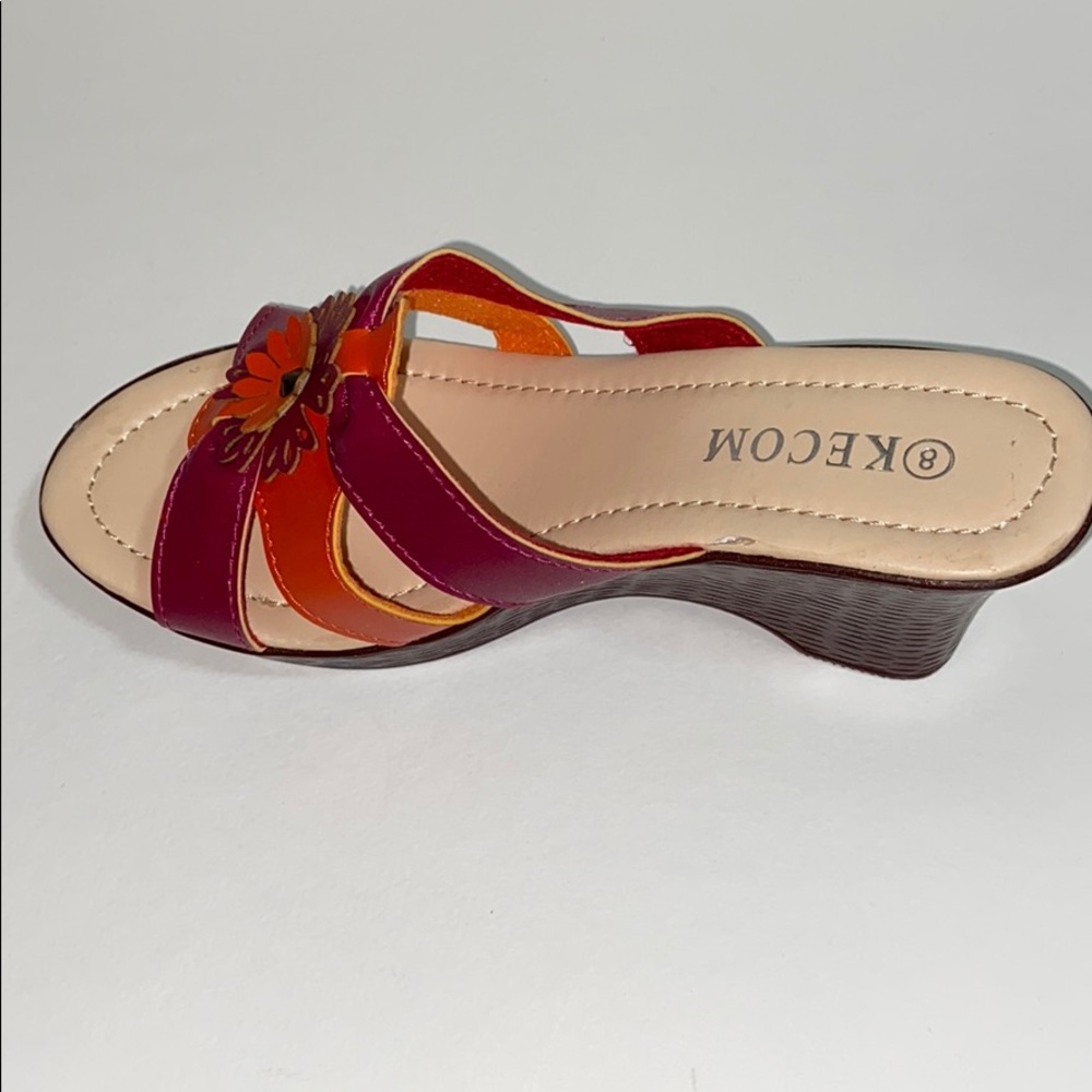Women’s fashion wedge slippers
